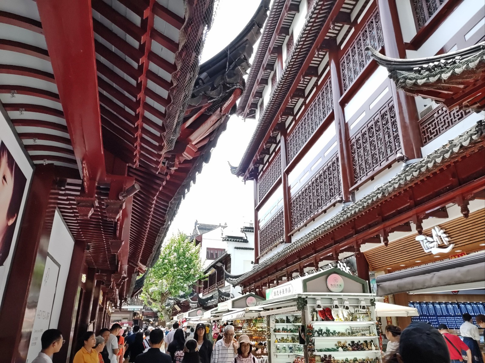 Yuyuan-Bazaar--Shanghai